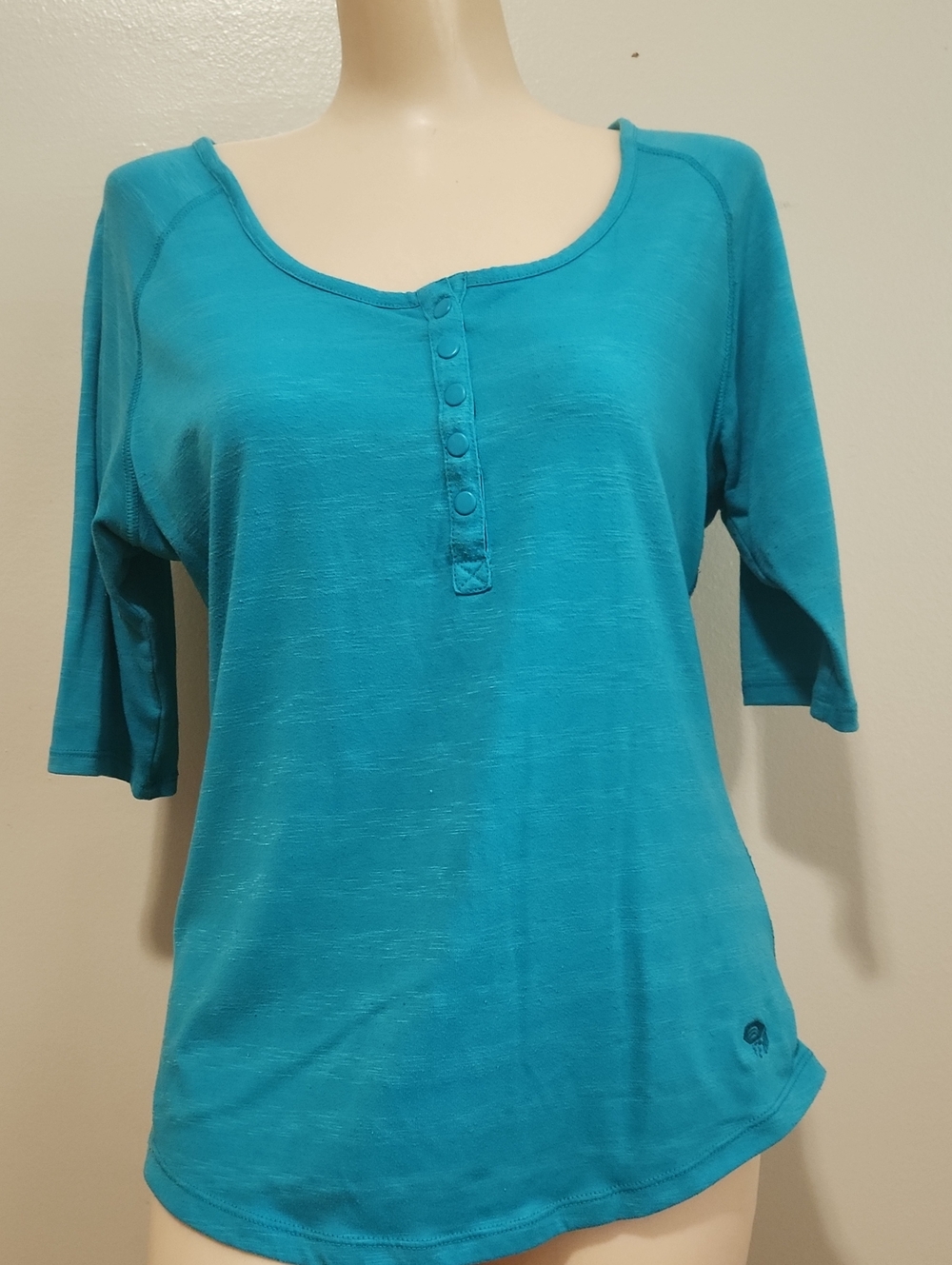 Mountain Hardwear Women’s Teal 3/4 Sleeve Henley Top Size Med